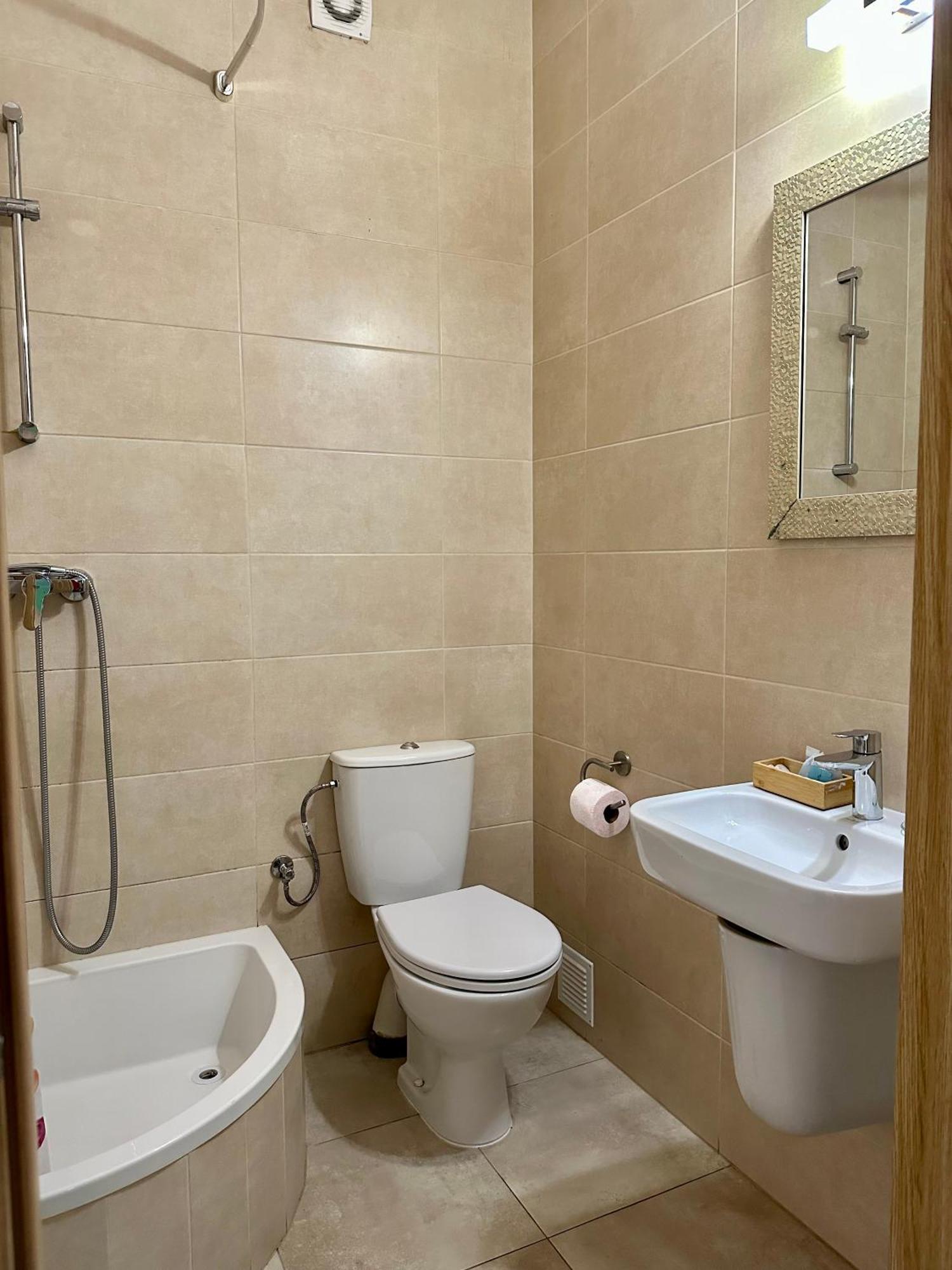 Hotelik Korona راشين المظهر الخارجي الصورة